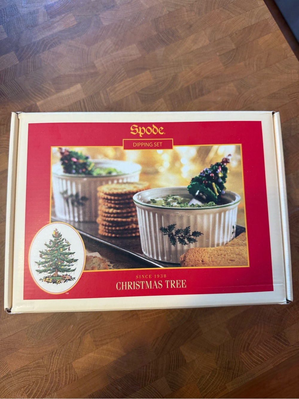 Spode White and Green Christmas Tree Serving Set